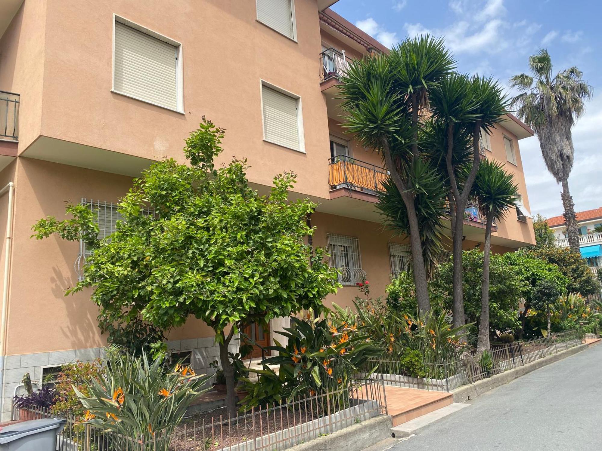 New Apartment Next To The Sea Bordighera Luaran gambar